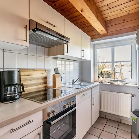 Schipp Landen Lisa Appartement Husum  Buitenkant foto